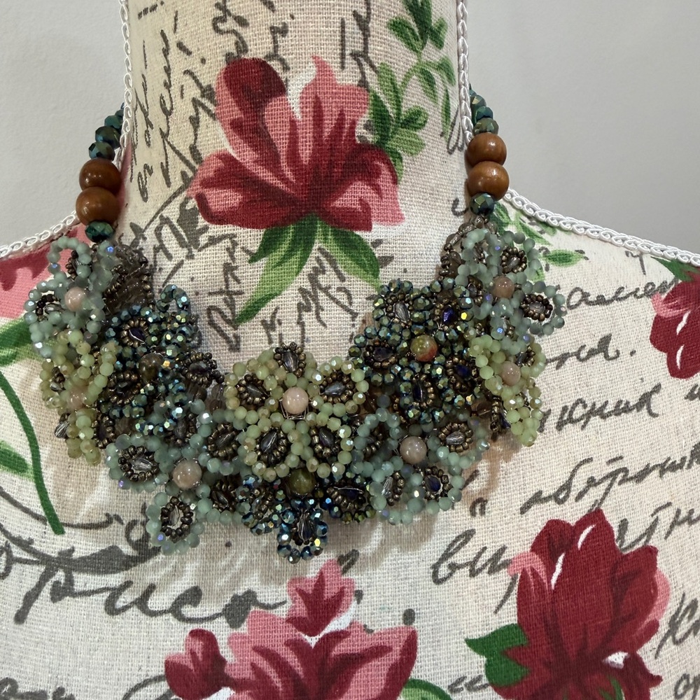 Floral Cluster Beaded Necklace - Green Multi